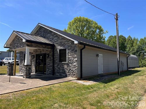 3866 E Highway 27, Iron Station, NC, 28080-9797 | Card Image
