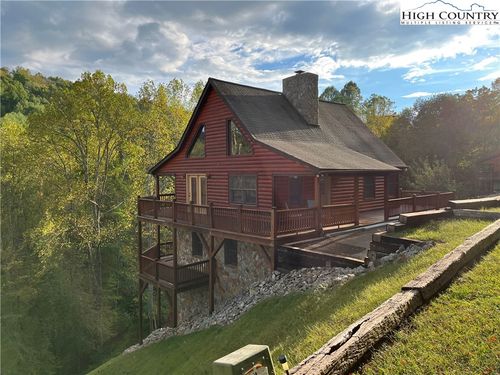 120 New Ridge Ln, Piney Creek, NC, 28663-9299 | Card Image