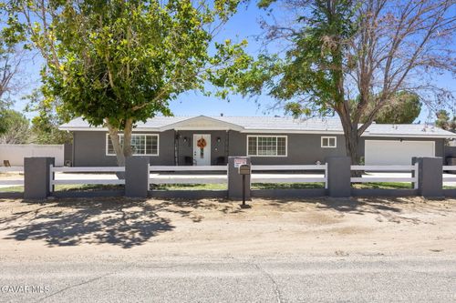 1342 W Avenue O4, Palmdale, CA, 93551-3156 | Card Image