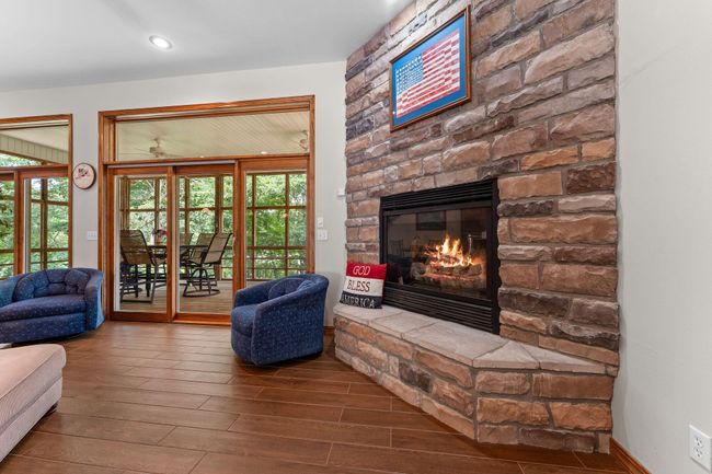 Fireplace | Image 19