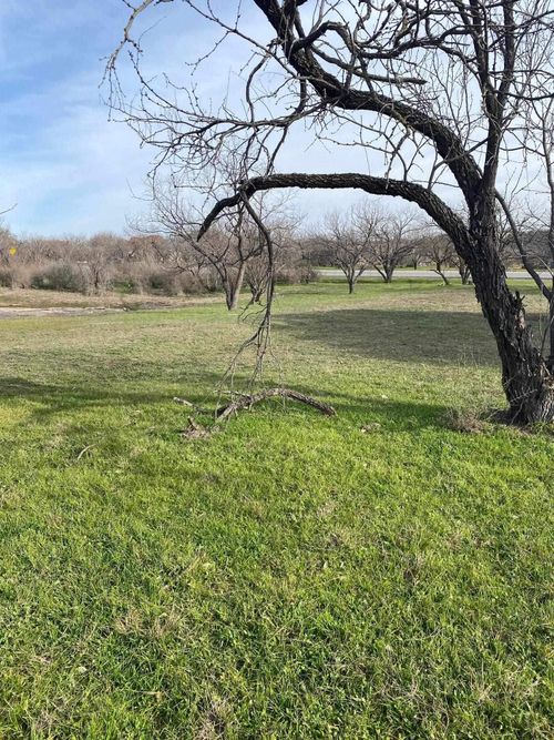 W9013 Springfield, Horseshoe Bay, TX, 78657 | Card Image