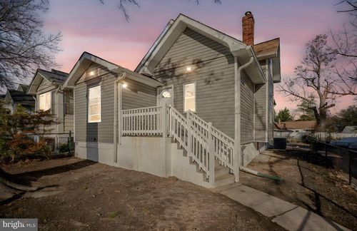 109 E 40th St, WILMINGTON, DE, 19802-2336 | Card Image