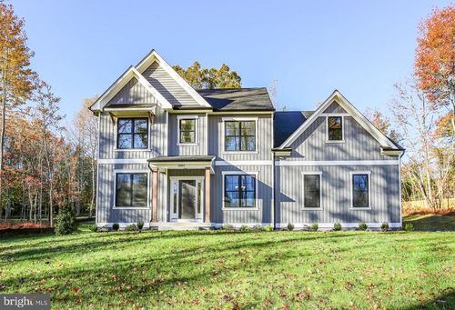 11002 Scotts View Ln, FREDERICKSBURG, VA, 22407-2640 | Card Image