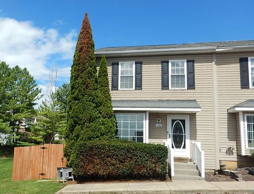 3347 Impression Ct, ROCKINGHAM, VA, 22801-7604 | Card Image