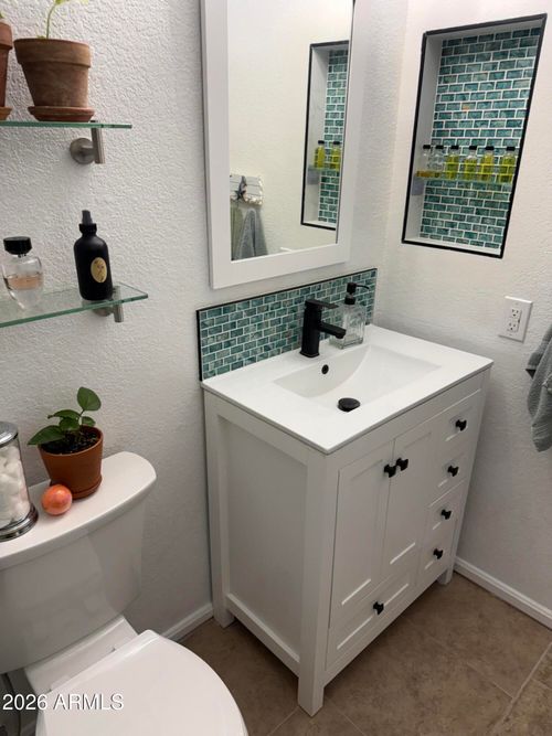 10-17225 N 16th St, Phoenix, AZ, 85022-2122 | Card Image