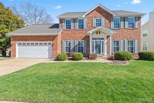 700 Juniper Glen Court, Ballwin, MO, 63021 | Card Image