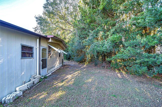 39351 Dundee Rd, House other with 2 bedrooms, 2 bathrooms and null parking in ZEPHYRHILLS FL | Image 10
