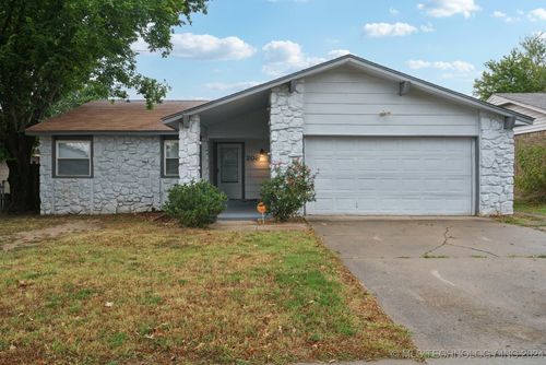 208 S 183rd East Avenue, Tulsa, OK, 74108 | Card Image