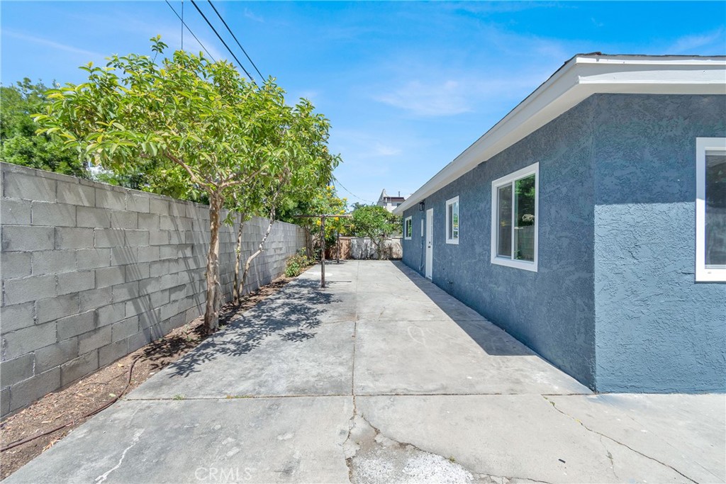 Residential in Harbor City 4