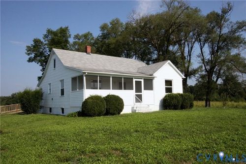 19556 Chilesburg Rd, Beaverdam, VA, 23015-2059 | Card Image