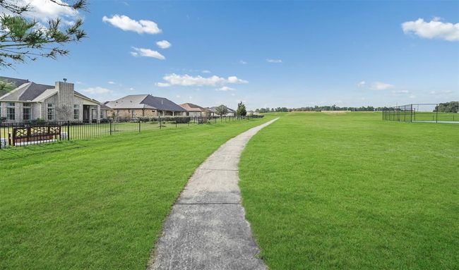 Walking paths make it easy to stay active. | Image 26