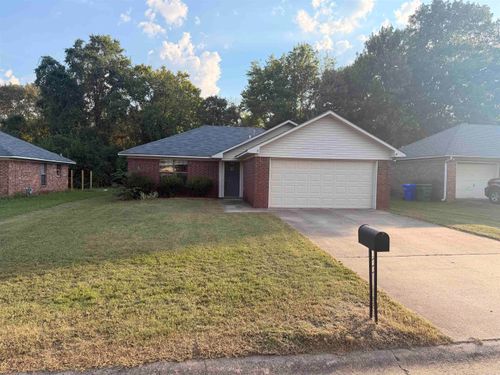 2575 Winchester Drive, Conway, AR, 72032-8830 | Card Image