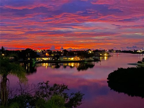 apt-511c-100 Bluff View Dr, BELLEAIR BLUFFS, FL, 33770-1356 | Card Image