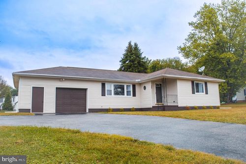 35 Jacks Mountain Rd, FAIRFIELD, PA, 17320-8277 | Card Image