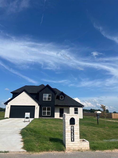 13510 Smarty Jones Dr, Scott, AR, 72142-9587 | Card Image