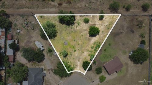 122 La Pinta St, Sullivan City, TX, 78595-2030 | Card Image