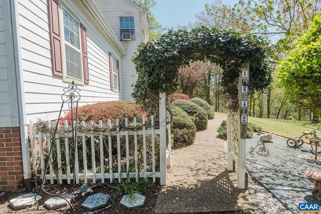 1642 Polo Grounds Rd, House other with 4 bedrooms, 3 bathrooms and null parking in CHARLOTTESVILLE VA | Image 6