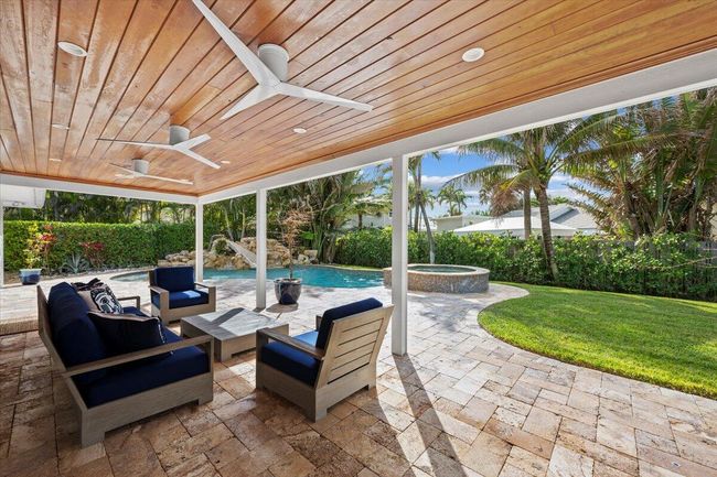 48 Ocean Dr, House other with 3 bedrooms, 2 bathrooms and null parking in Jupiter Inlet Colony FL | Image 22