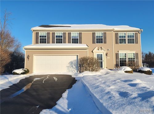5839 Pinehurst Ct, Lake View, NY, 14085-9719 | Card Image