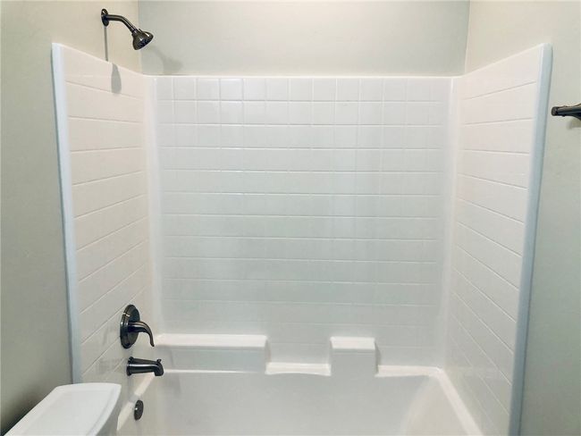 Bathroom | Image 11
