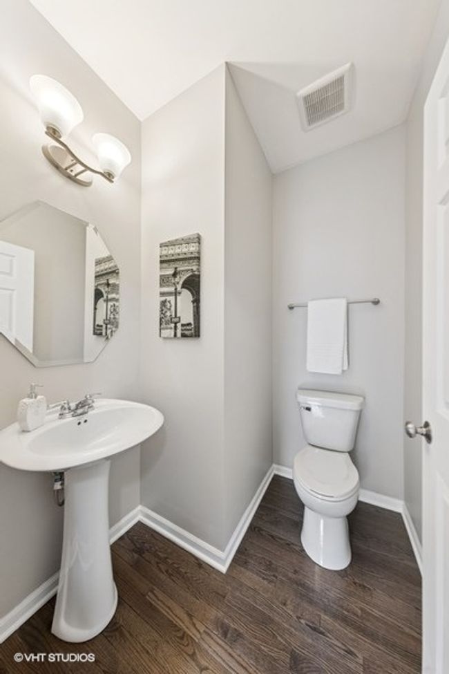 813 Paisley Ct, Townhouse with 3 bedrooms, 3 bathrooms and 2 parking in Naperville IL | Image 16