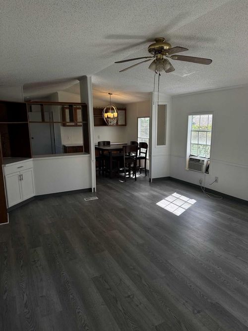 14004 Duncum St, Houston, TX, 77015-5111 | Card Image