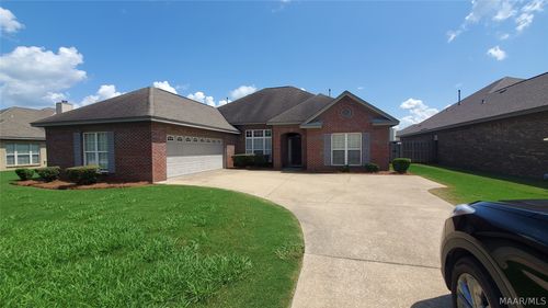 9765 Helmsley Cir, Montgomery, AL, 36117-8988 | Card Image