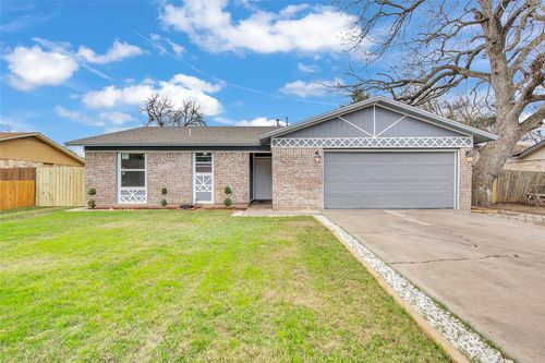 7209 Gunnison Pass, Austin, TX, 78724-3320 | Card Image