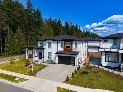 2728 201 St, House other with 9 bedrooms, 7 bathrooms and 6 parking in Langley BC | Image 2