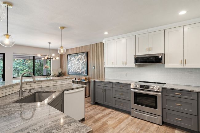 113 Comet, House other with 3 bedrooms, 2 bathrooms and 5 parking in Lakeway TX | Image 12