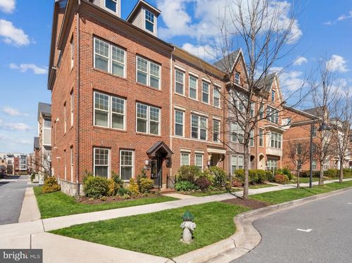 241 Goodall St, GAITHERSBURG, MD, 20878-4585 | Card Image