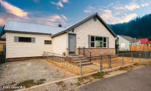 112 W 2nd St, Silverton, ID, 83867-0017 | Card Image