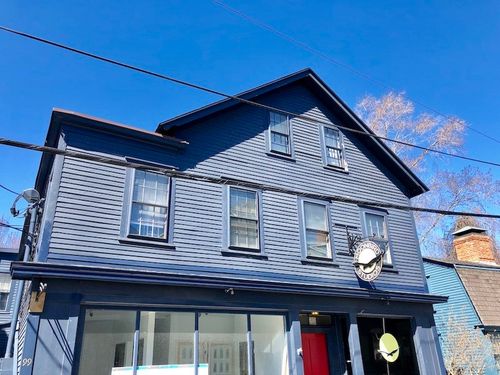 t1-99 Spring St, Newport, RI, 02840-6872 | Card Image