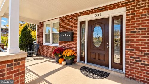 3-1034 S Washington Street, FALLS CHURCH, VA, 22046 | Card Image