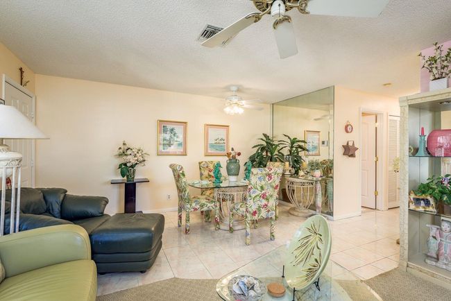 1712 - 1712 Hammock Pine Blvd, Condo with 1 bedrooms, 2 bathrooms and null parking in CLEARWATER FL | Image 7