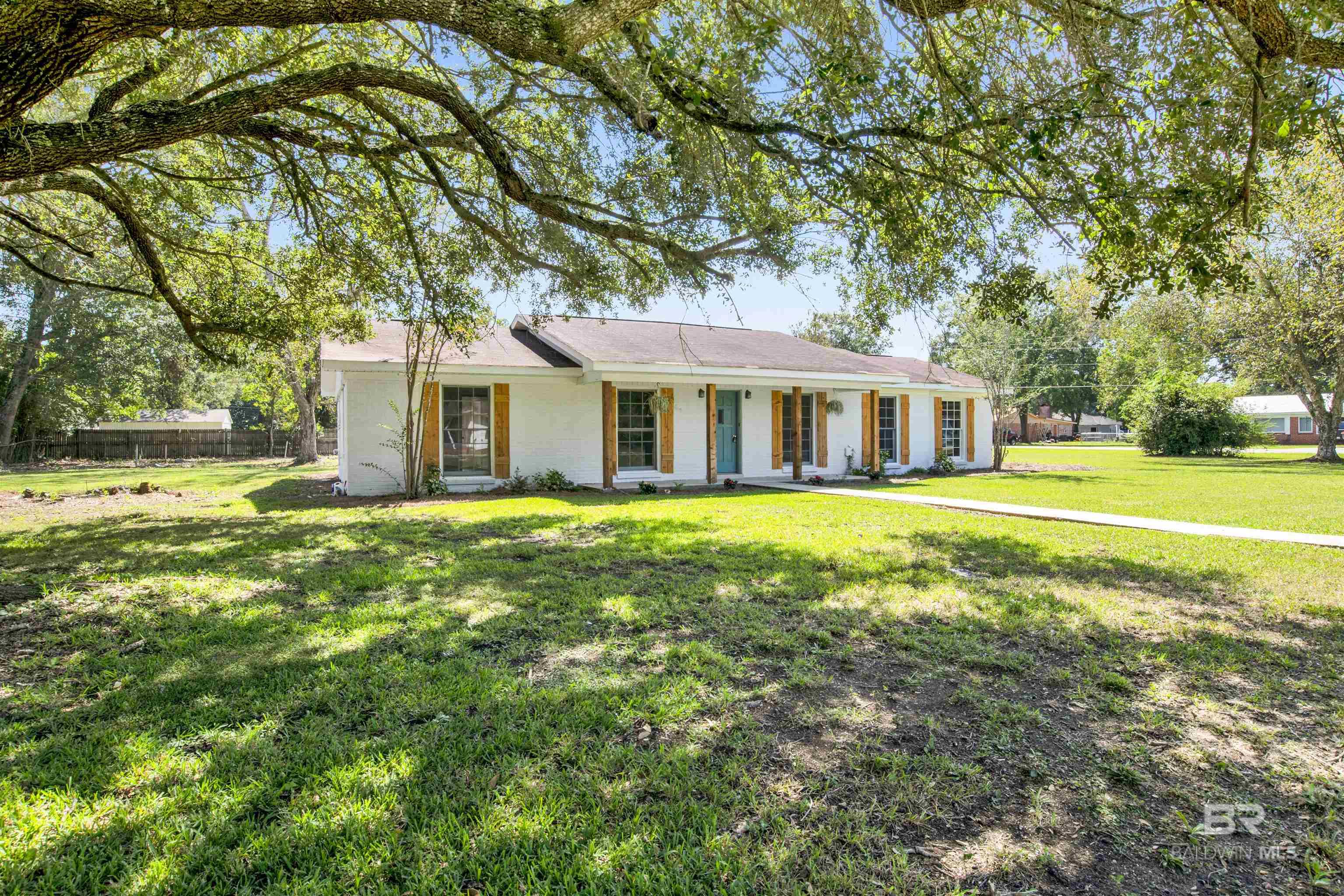 7th St, Bay Minette, AL 36507