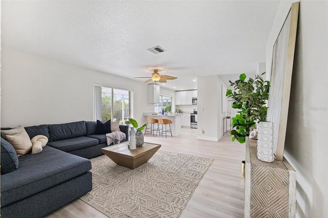 6521 Bimini Ct, House other with 3 bedrooms, 2 bathrooms and null parking in APOLLO BEACH FL | Image 10