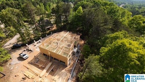 1005 Grey Oaks Vly, PELHAM, AL, 35124-2550 | Card Image
