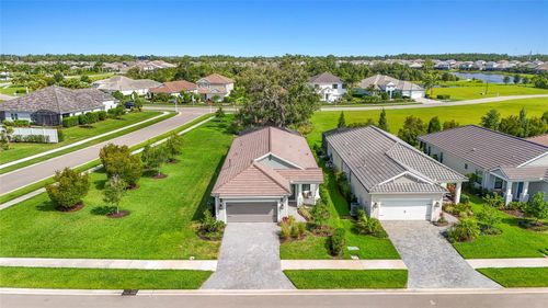8506 Frangipani Ter, SARASOTA, FL, 34240-1237 | Card Image