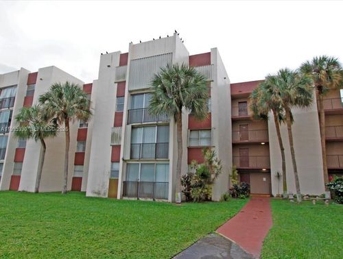 apt-308-9411 Sw 4th St, Miami, FL, 33174-2066 | Card Image