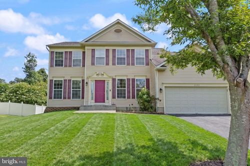 2193 Cedar Tree Ln, WALDORF, MD, 20601-3608 | Card Image