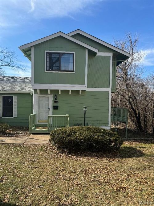 2419 Forest Shadows Dr, Saint Louis, MO, 63136-5805 | Card Image