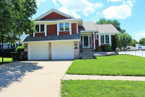 4523 Hawthorne Dr, Sioux City, IA, 51106-9773 | Card Image