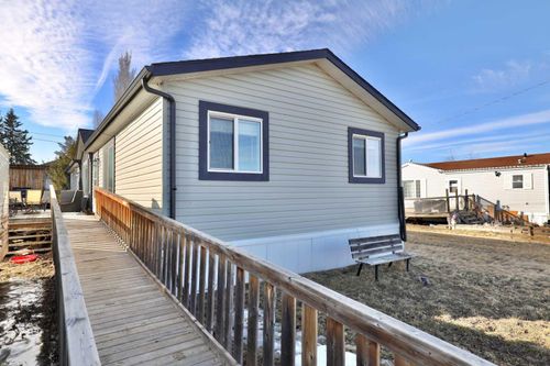 213 Percy St, Bittern Lake, AB, T0C0L0 | Card Image