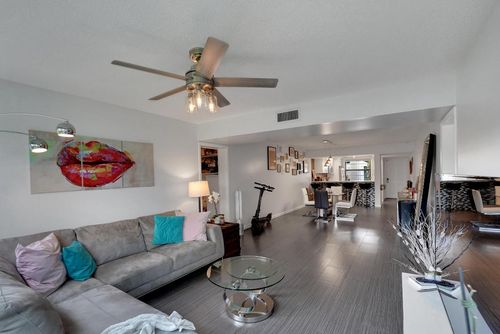 103-6121 Balboa Cir, Boca Raton, FL, 33433-8183 | Card Image