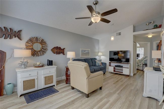2312 Tallyho Ln, House other with 2 bedrooms, 3 bathrooms and null parking in PALM HARBOR FL | Image 7