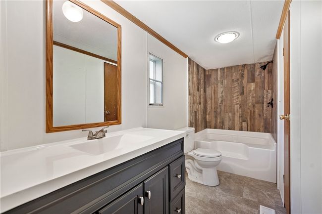 153 Wash Run Rd, House other with 3 bedrooms, 2 bathrooms and 3 parking in Indian Head PA | Image 16