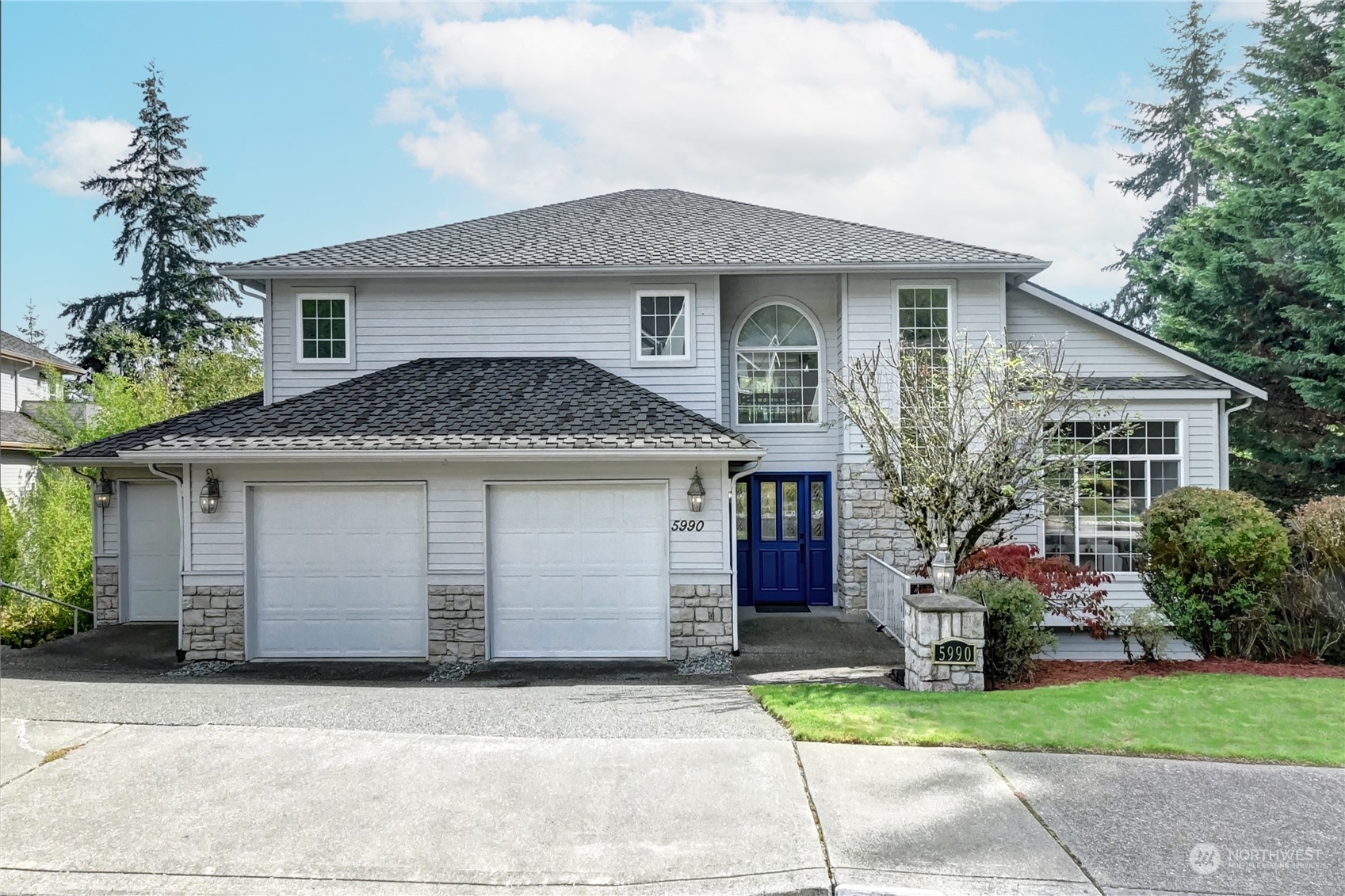 158th Ave, Bellevue, WA 98006