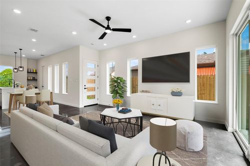 a-8205 Parnell St, Houston, TX, 77051-1237 | Card Image