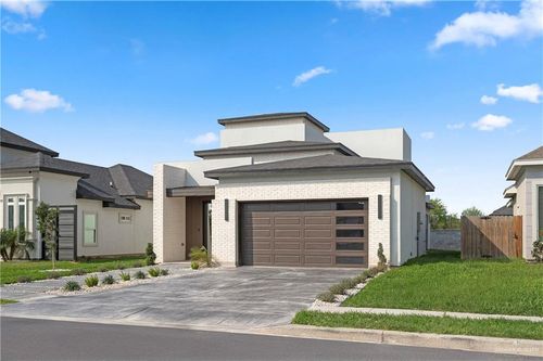 4010 Zion Ave, McAllen, TX, 78503-4201 | Card Image